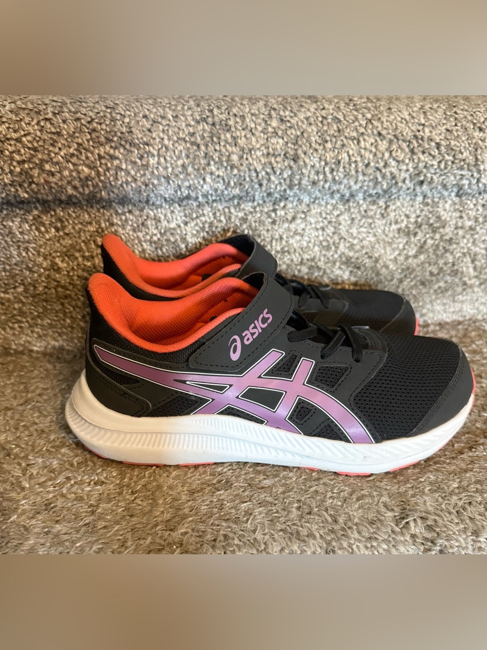 ASICS Girls Black Running Shoes with Velcro Strap